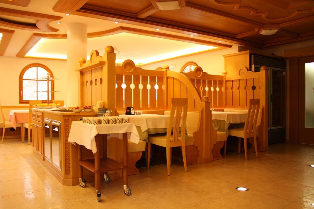 Agriturismo Pianrestel Cavalese Esterno foto